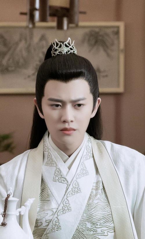 任嘉伦吃瓜导演,揭秘娱乐圈幕后风云