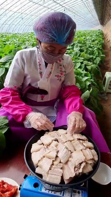 上午摸鱼中午吃瓜,揭秘“摸鱼吃瓜”的职场生活