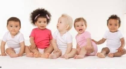 半岁宝宝吃瓜嘴巴红了,揭秘瓜果食用注意事项