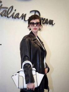 黑皮衣吃瓜,揭秘娱乐圈幕后风云