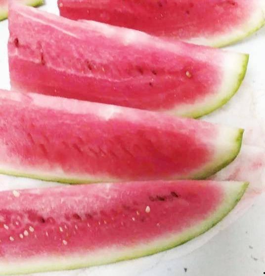 吃瓜不留皮,揭秘娱乐圈那些不为人知的幕后故事